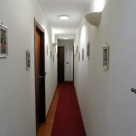 162 Bed & Breakfast Bari