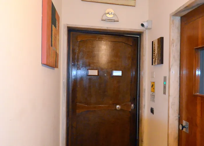 162 Готель типу 