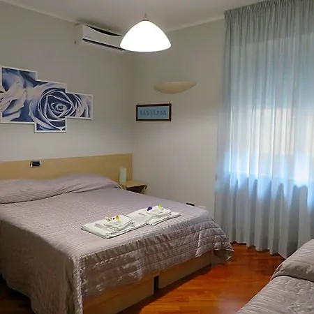 162 לינה וארוחת בוקר