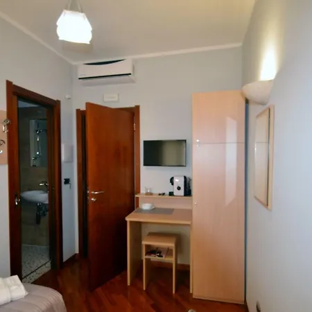 162 Bed & Breakfast