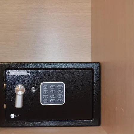 לינה וארוחת בוקר 162