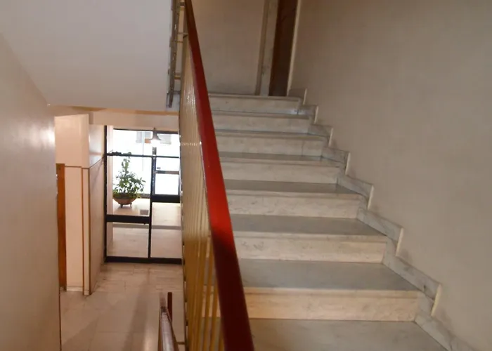 فندق مبيت وإفطار 162